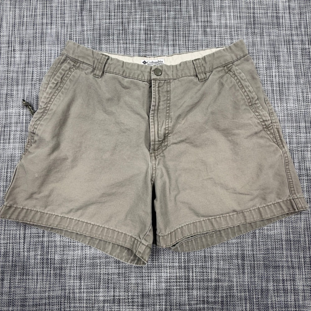 Columbia Womens Size 12 Tan Cotton Canvas Cargo Utility Hiking Shorts Pockets